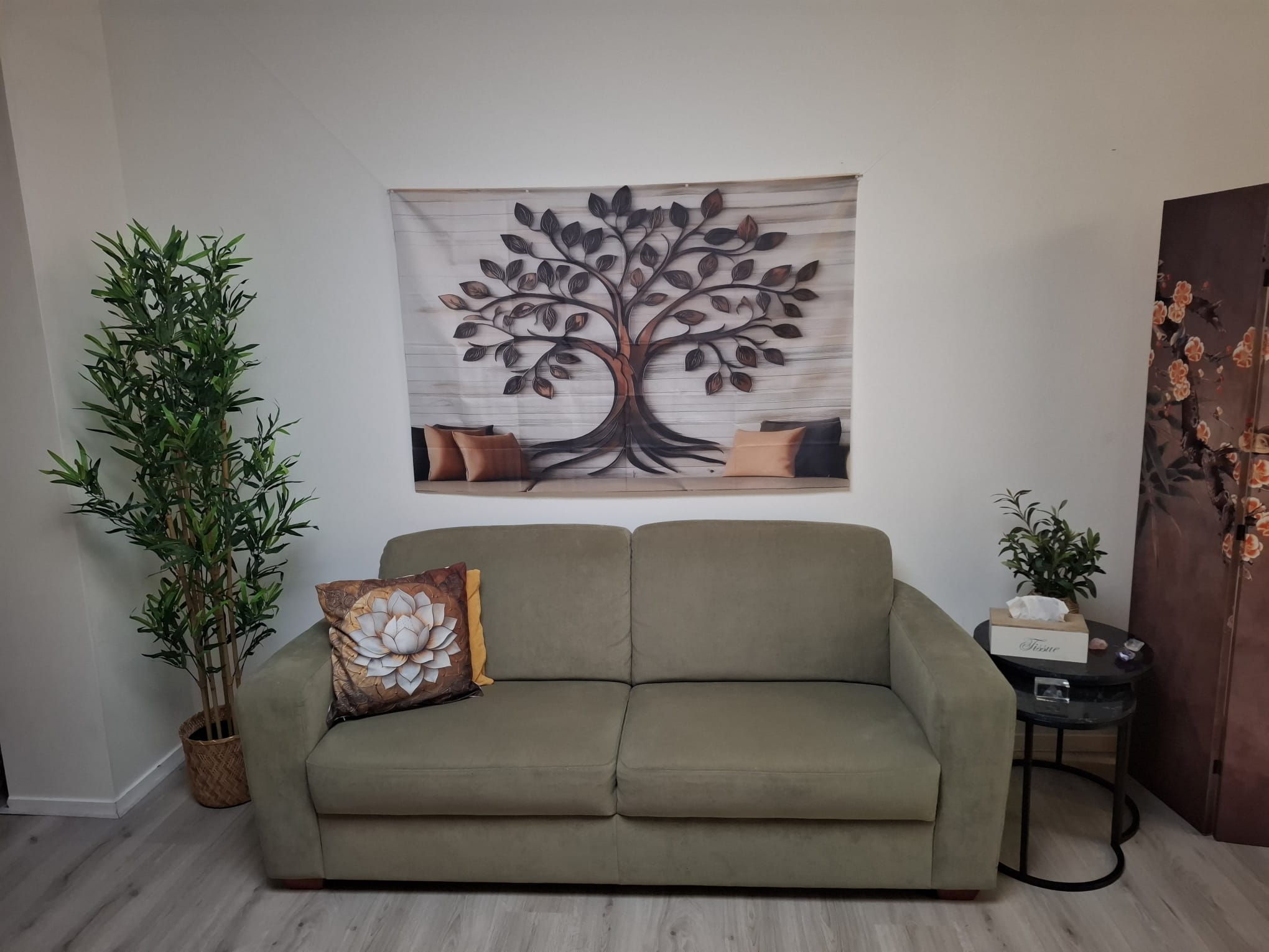 Manipura Reiki praktijk Bergen op Zoom - midden in behandelruimte